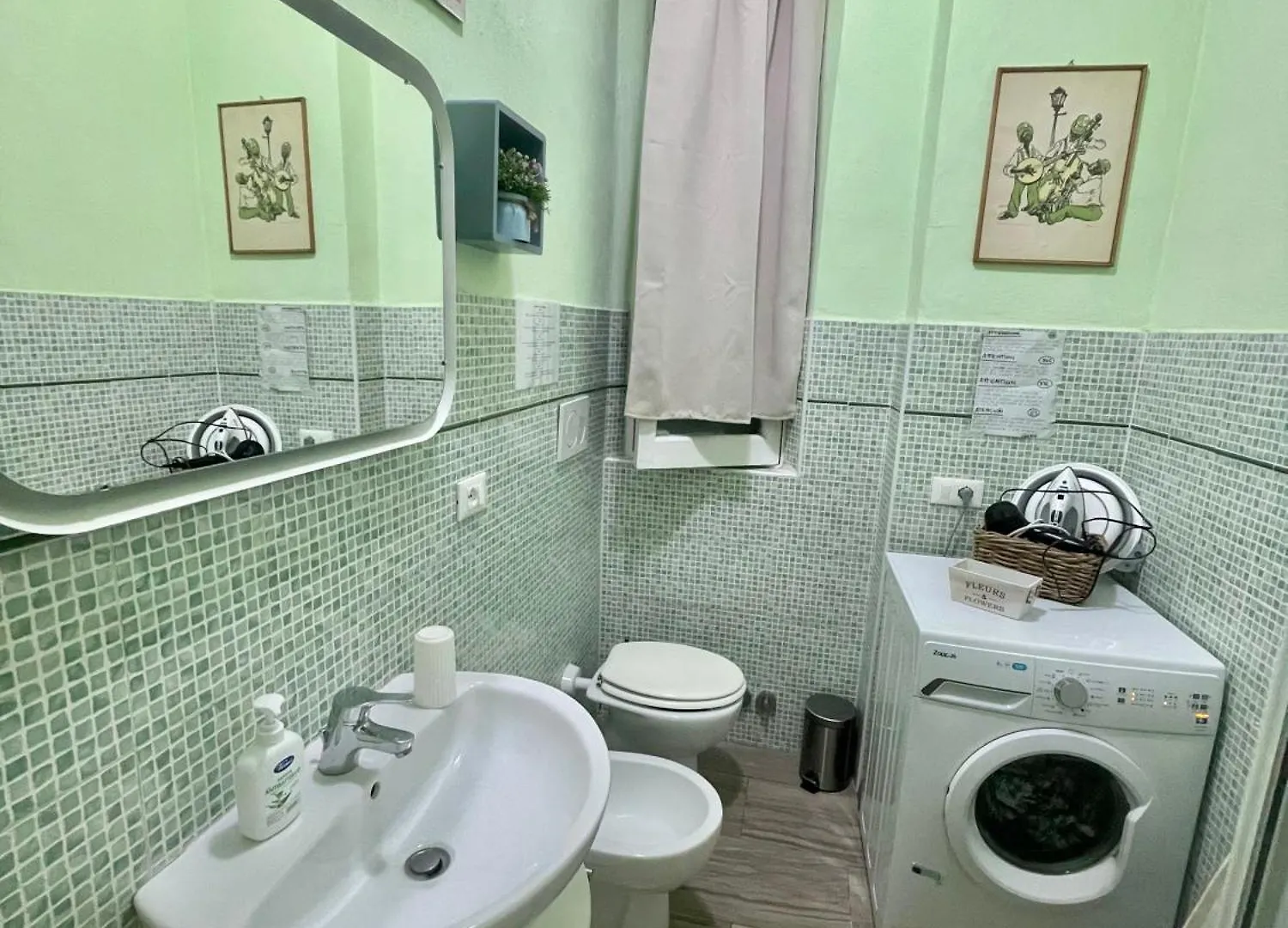 La Casa Dei Fiori Apartment La Spezia Italy